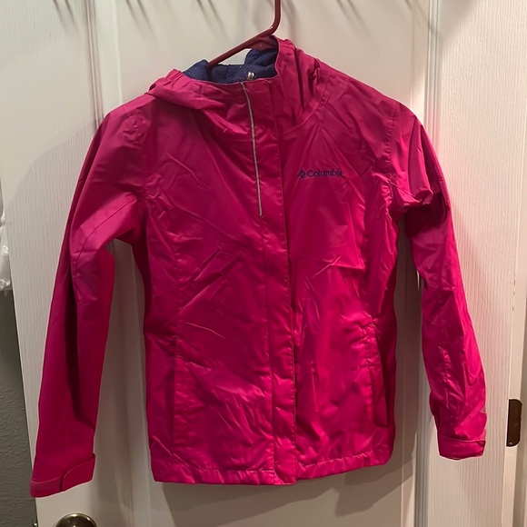 Columbia Omni-tech rain jacket. Juniors medium. Worn once - Picture 7 of 12